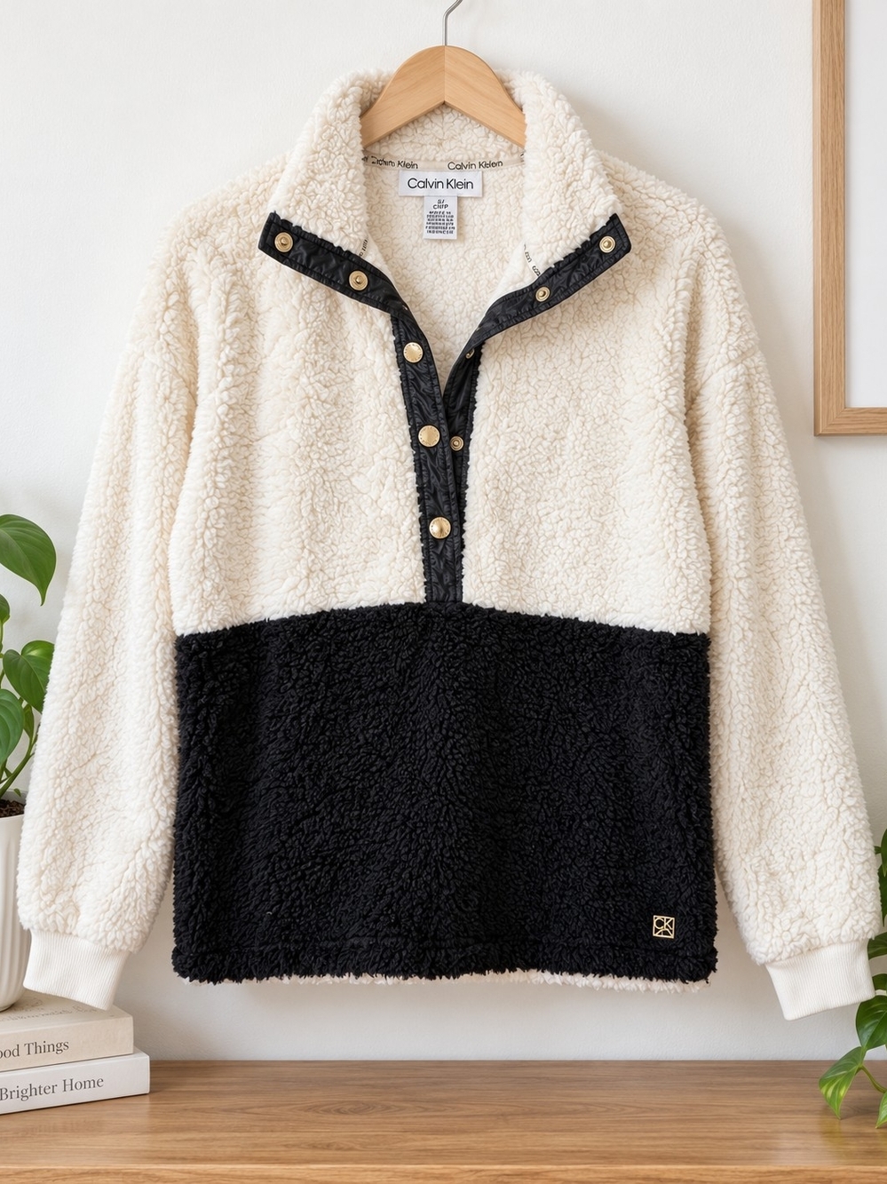 Calvin Klein Two-Tone Sherpa Pullover - Cream & Black